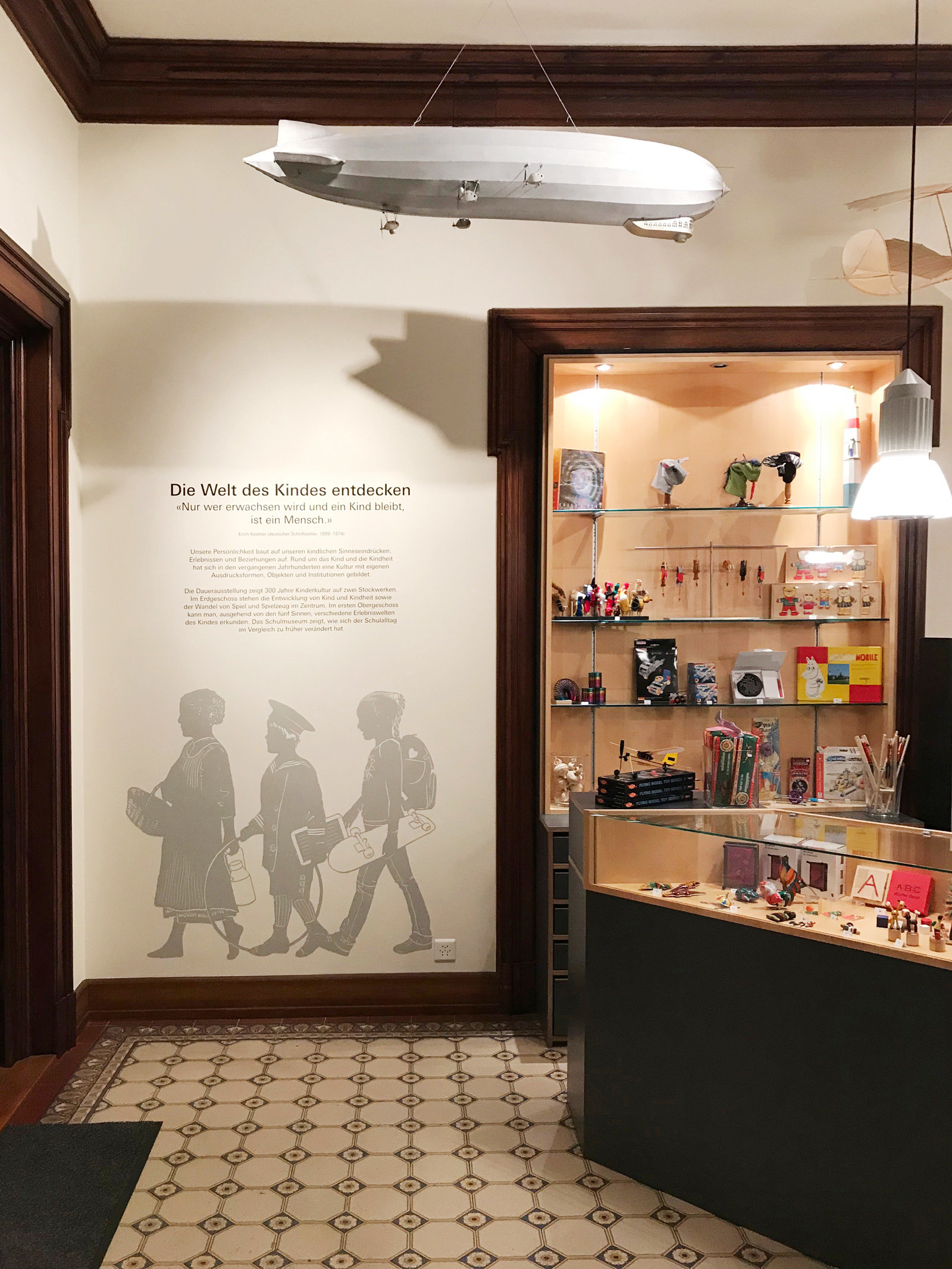 oculus-illustration-kindermuseum-figuren-comic-ausstellung-1